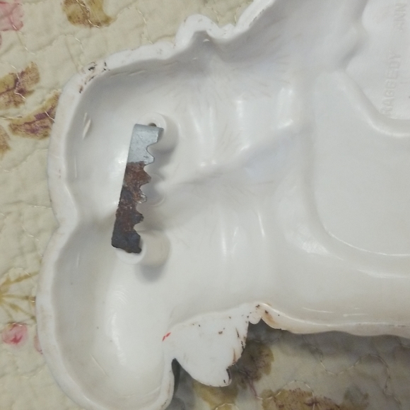 Vintage Raggedy Ann and Andy Wall Decor - Picture 10 of 13